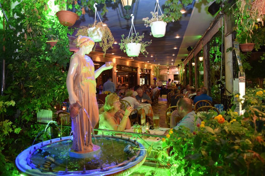 Gouvia Hotel エクステリア 写真